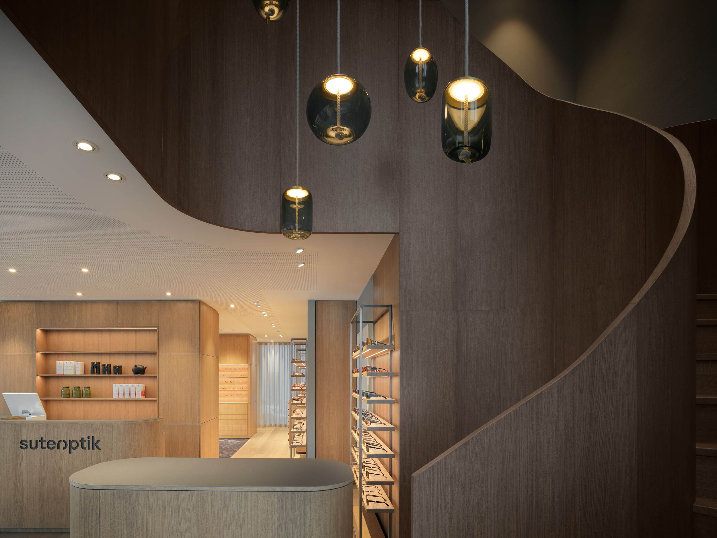 objekt13_innenarchitektur_innenarchitekt_interiordesign_architektur_umbau_desgin_EFH_wellness_bueroplanung_restaurant_hotel_optiker_reetail_store_20