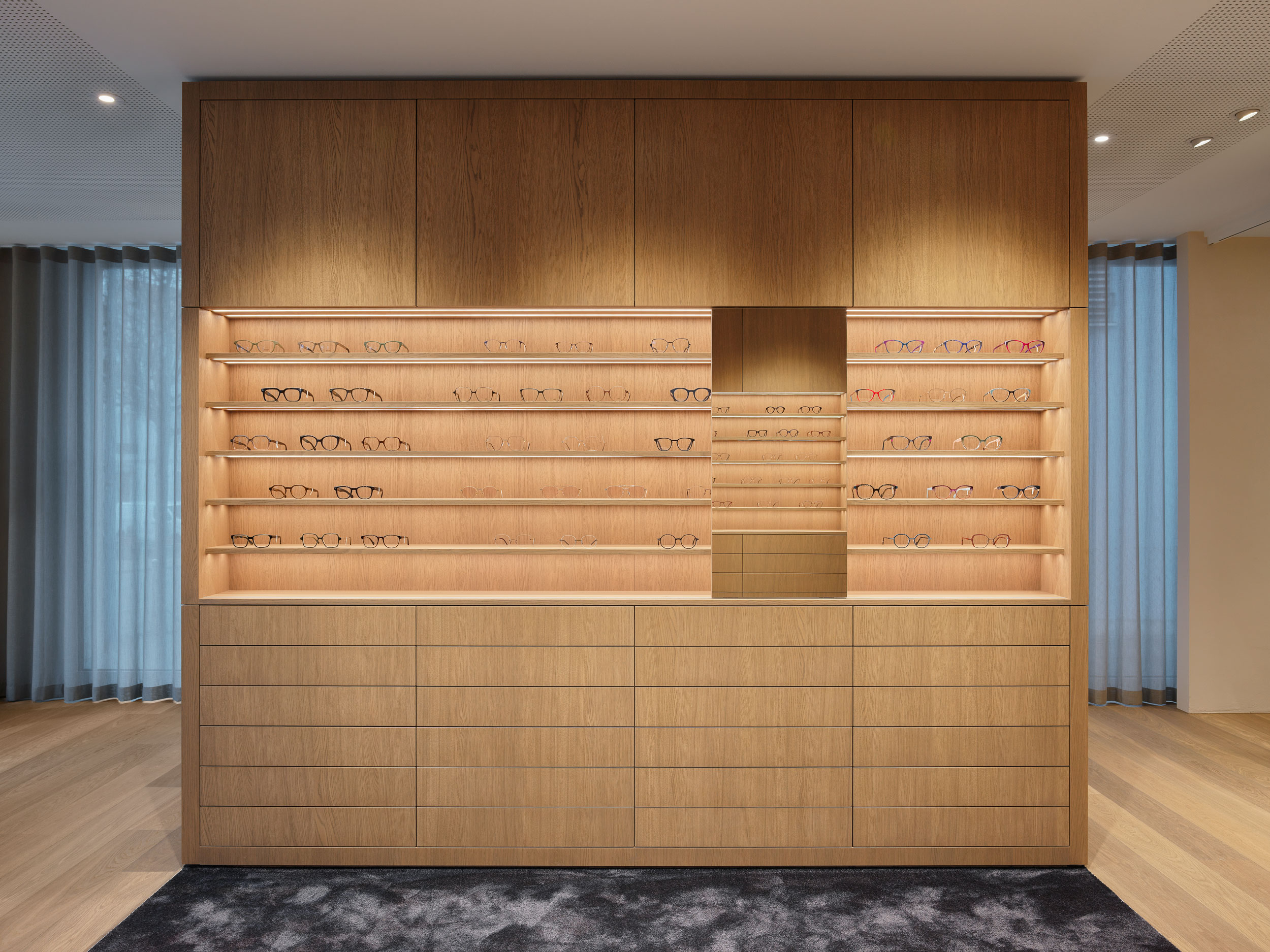 objekt13_innenarchitektur_innenarchitekt_interiordesign_architektur_umbau_desgin_EFH_wellness_bueroplanung_restaurant_hotel_optiker_reetail_store_20