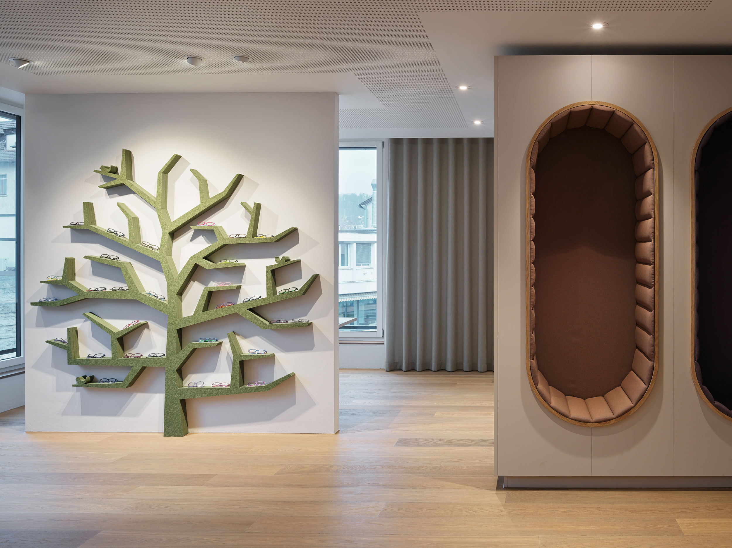 objekt13_innenarchitektur_innenarchitekt_interiordesign_architektur_umbau_desgin_EFH_wellness_bueroplanung_restaurant_hotel_optiker_reetail_store_20